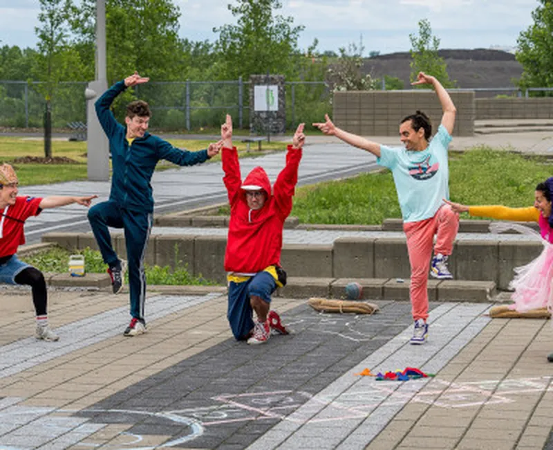 Spectacles au parc - Amarelinha 