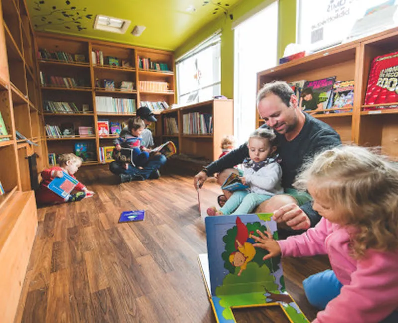 Lire au parc | Vente trottoir 